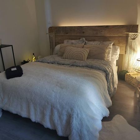 索雷兹Chez Nathalie&Maxime公寓 外观 照片